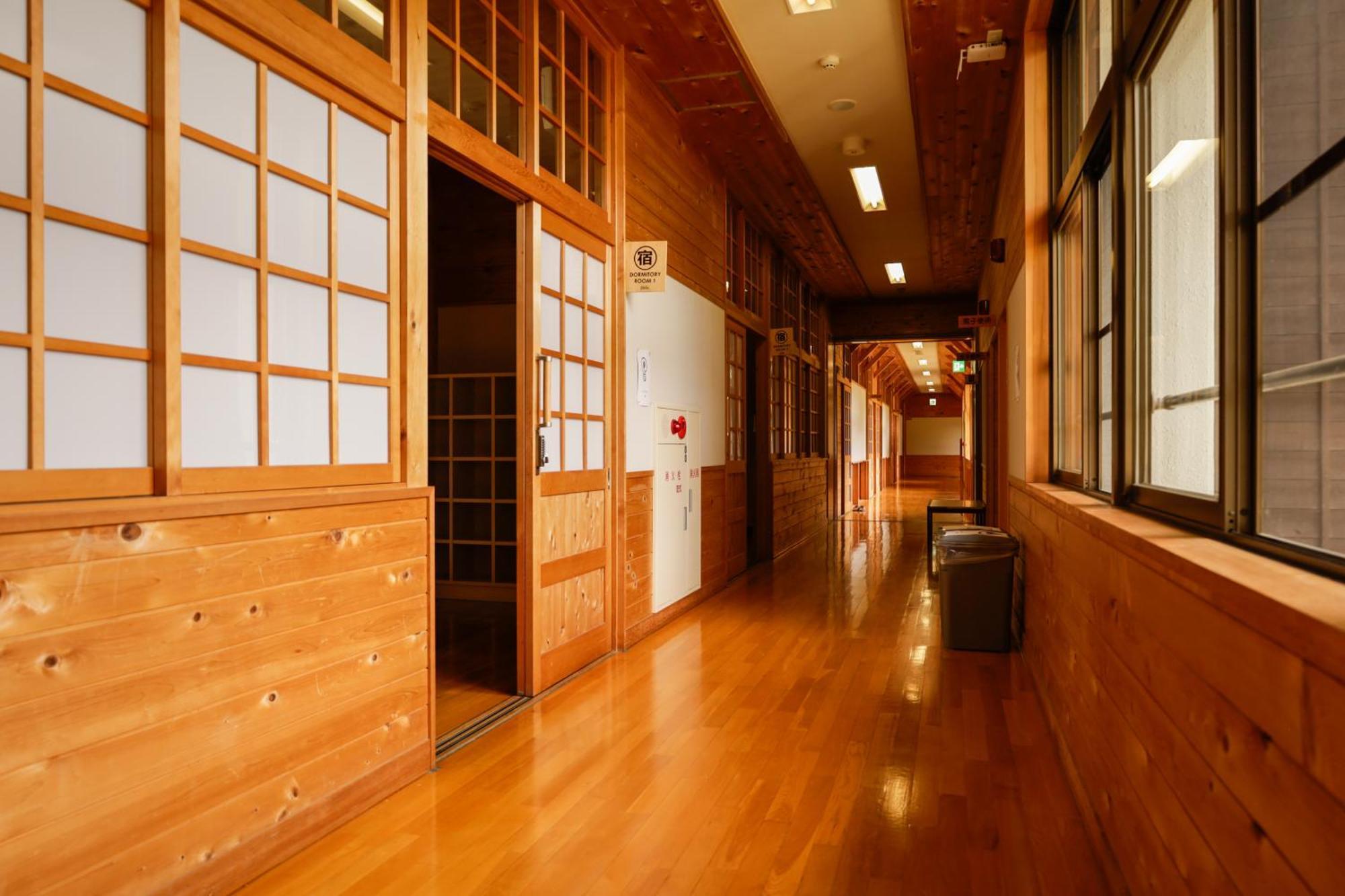 馬籠ふるさと学校 Magome Furusato Gakkou นาคัตสึกาวะ ภายนอก รูปภาพ